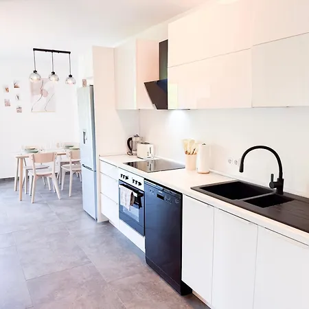 Nova - Phantasialand I Koeln I Bonn بورنهايم